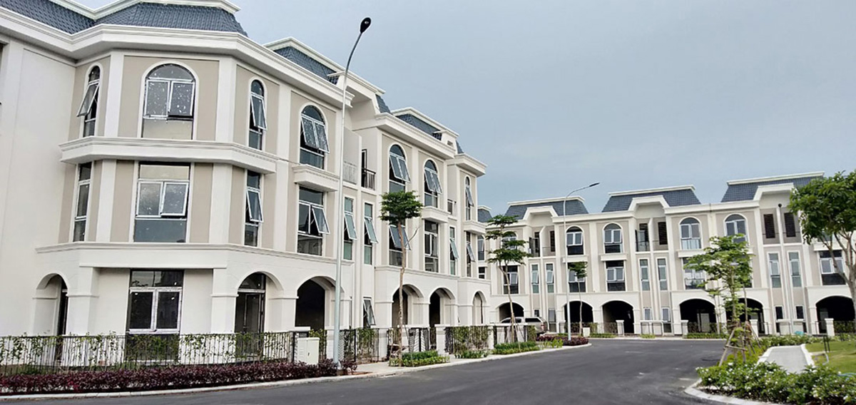 Dãy nhà phố thương mại