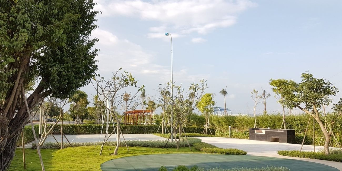 Đánh giá tiến độ hoàn thành của dự án